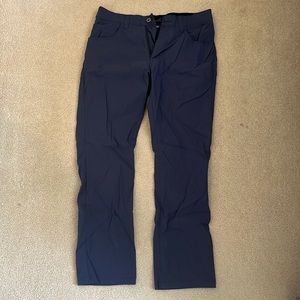 Eddie Bauer athletic hiking pants size 32x30